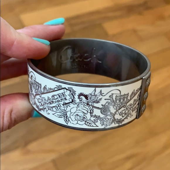 Large vintage Coach bangle - Picture 2 of 3